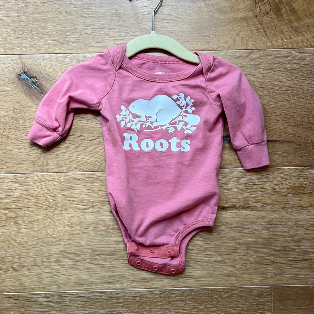 Roots Onesie 3 Months